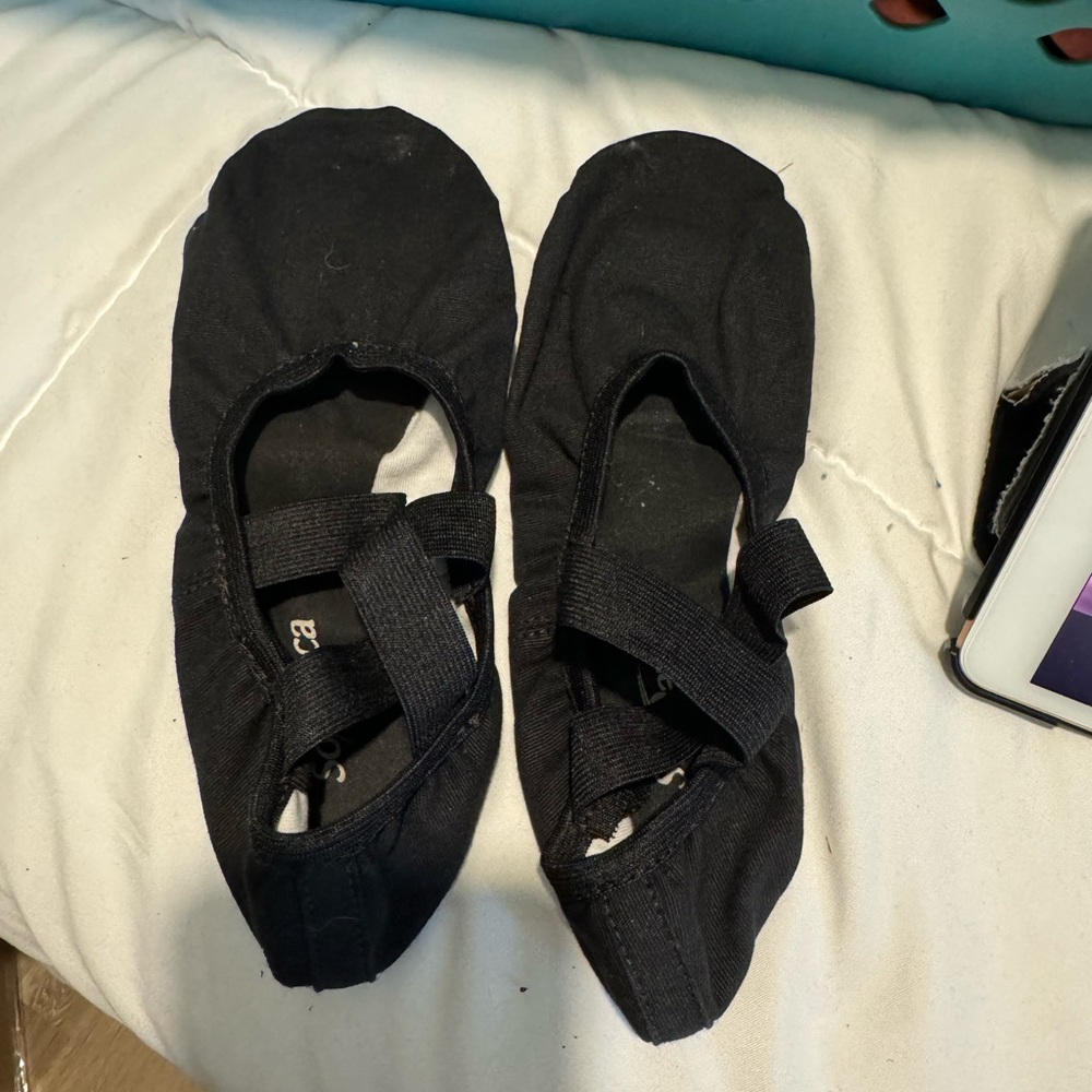 So Danca ***worn once*** black dance shoes